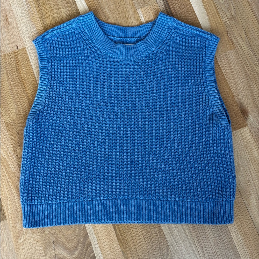 Abercrombie & Fitch Blue Knit Sleeveless Sweater
